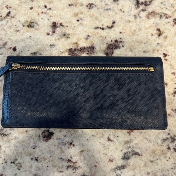 Michael Kors Navy Wallet - Picture 2 of 8